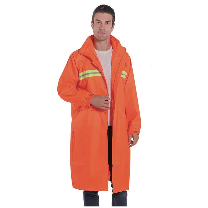 Combinaison imperméable en PVC avec lignes réfléchissantes